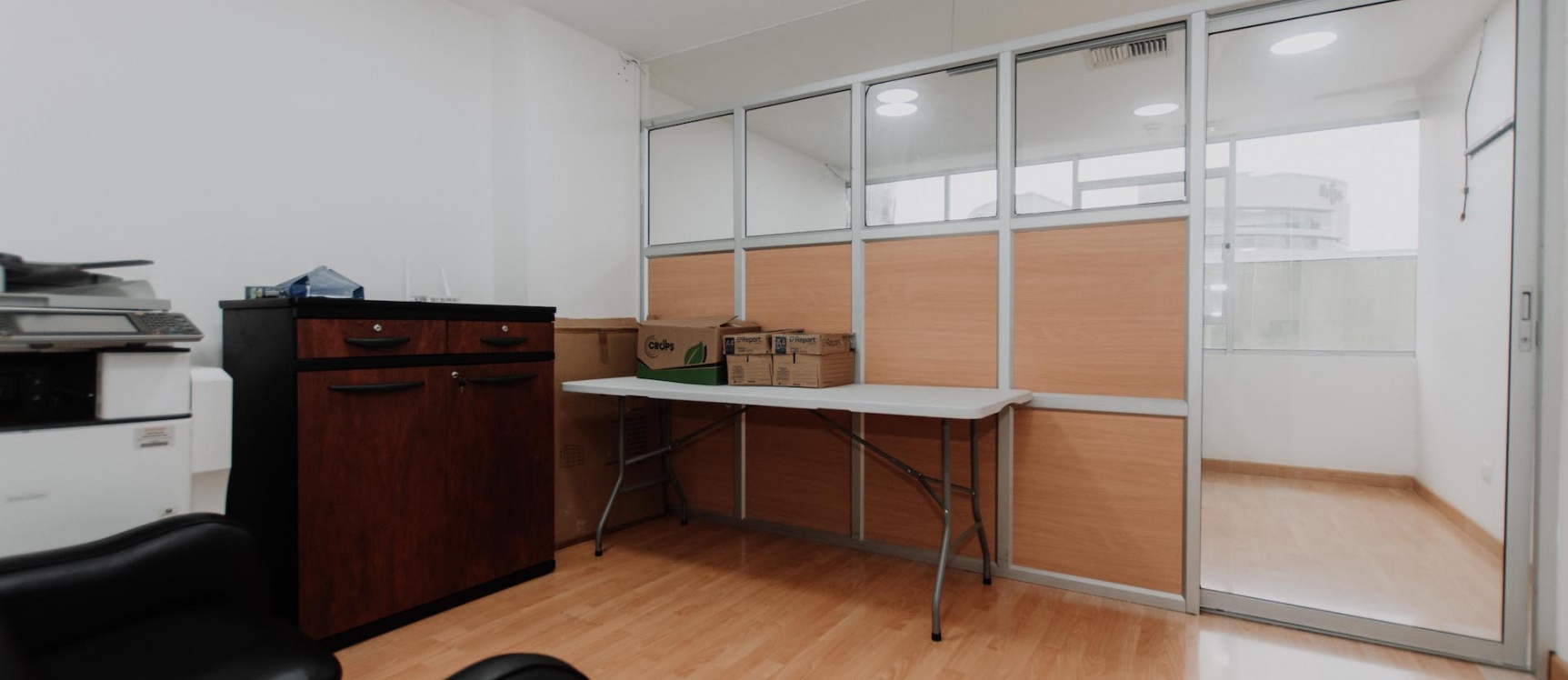 Oficina en alquiler Edificio Equilibrium, zona Mall del Sol, Norte de Guayaquil GeoBienes - Oficina en alquiler Edificio Equilibrium, zona Mall del Sol, Norte de Guayaquil - Plusvalia Guayaquil Casas de venta y alquiler Inmobiliaria Ecuador
