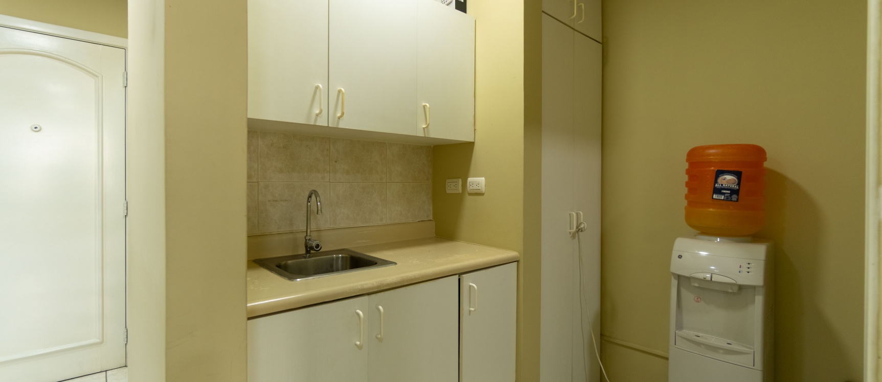 Oficina en Alquiler Edificio Nobis, Norte de Guayaquil GeoBienes - Oficina en Alquiler Edificio Nobis, Norte de Guayaquil - Plusvalia Guayaquil Casas de venta y alquiler Inmobiliaria Ecuador