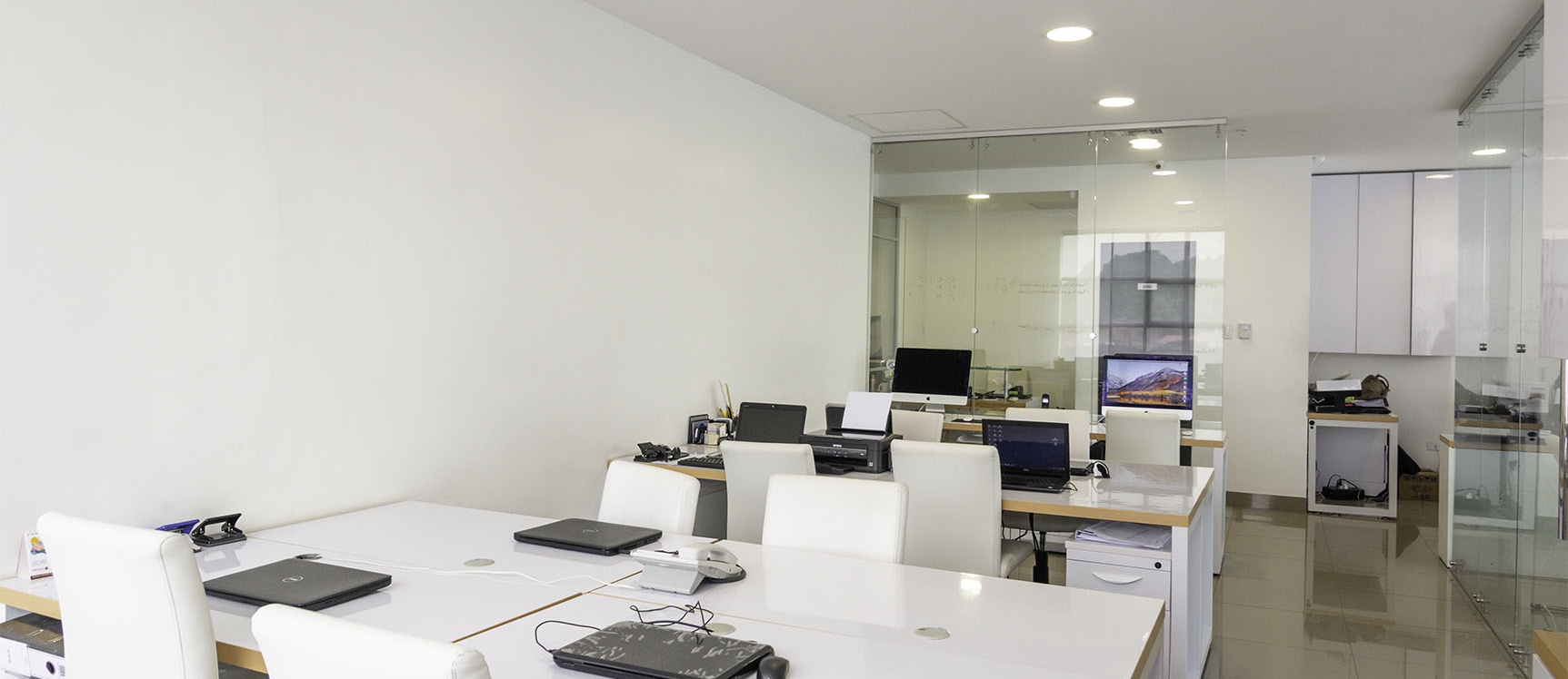 Oficina en alquiler Edificio Olivos Tower, Ceibos, Norte de Guayaquil GeoBienes - Oficina en alquiler Edificio Olivos Tower, Ceibos, Norte de Guayaquil - Plusvalia Guayaquil Casas de venta y alquiler Inmobiliaria Ecuador