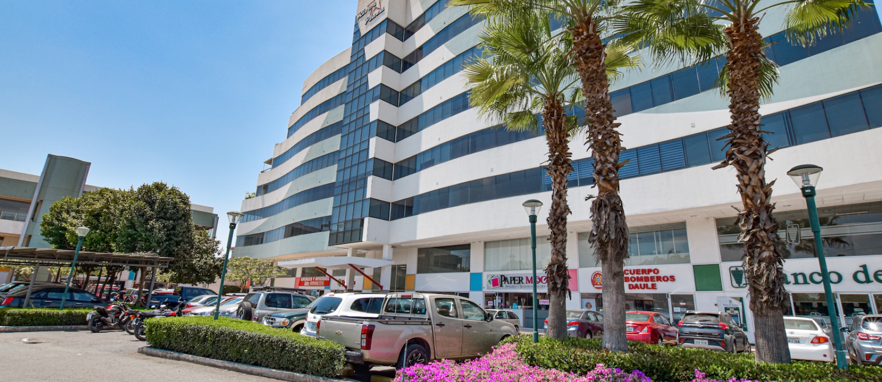 Oficina en alquiler Edificio River Plaza, Norte de Guayaquil GeoBienes - Oficina en alquiler Edificio River Plaza, Norte de Guayaquil - Plusvalia Guayaquil Casas de venta y alquiler Inmobiliaria Ecuador