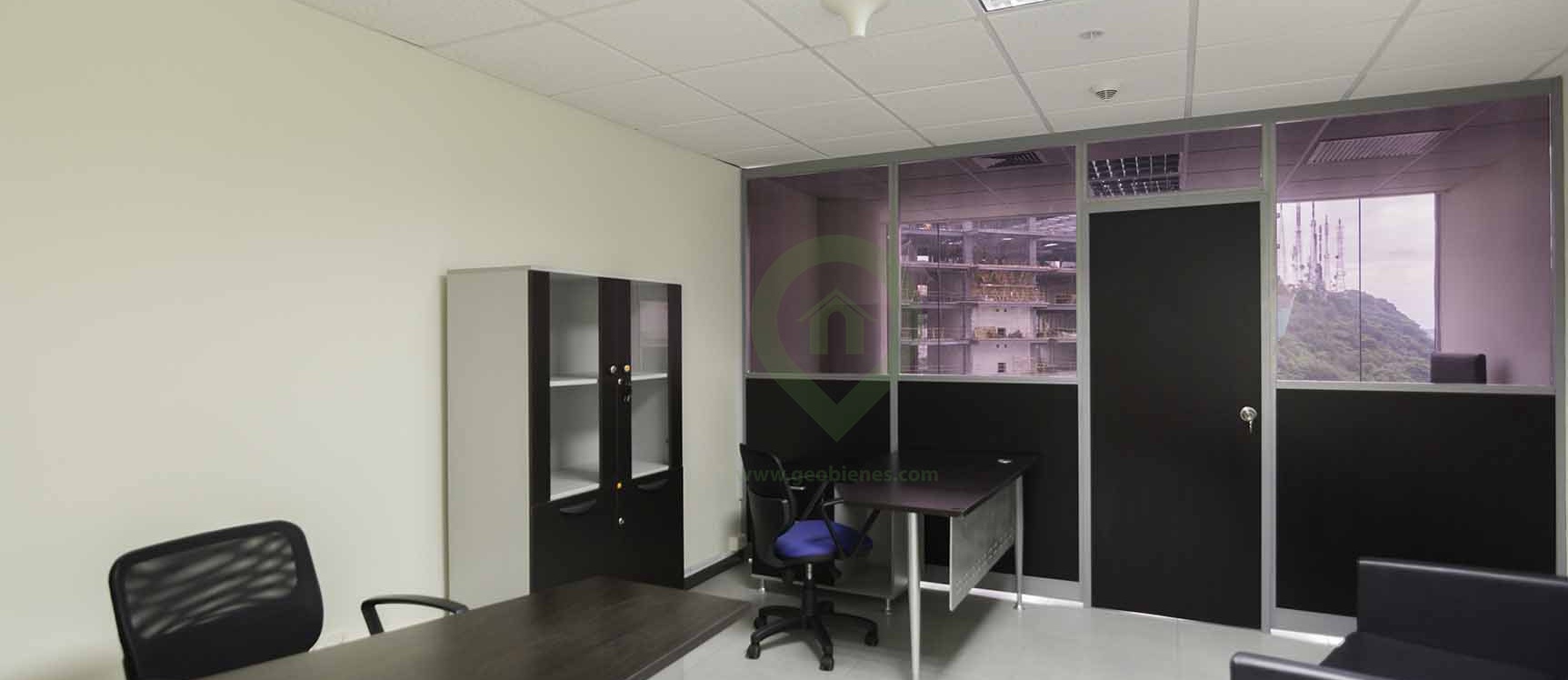 Oficina en Alquiler Edificio The Point, Centro de Guayaquil GeoBienes - Oficina en Alquiler Edificio The Point, Centro de Guayaquil - Plusvalia Guayaquil Casas de venta y alquiler Inmobiliaria Ecuador