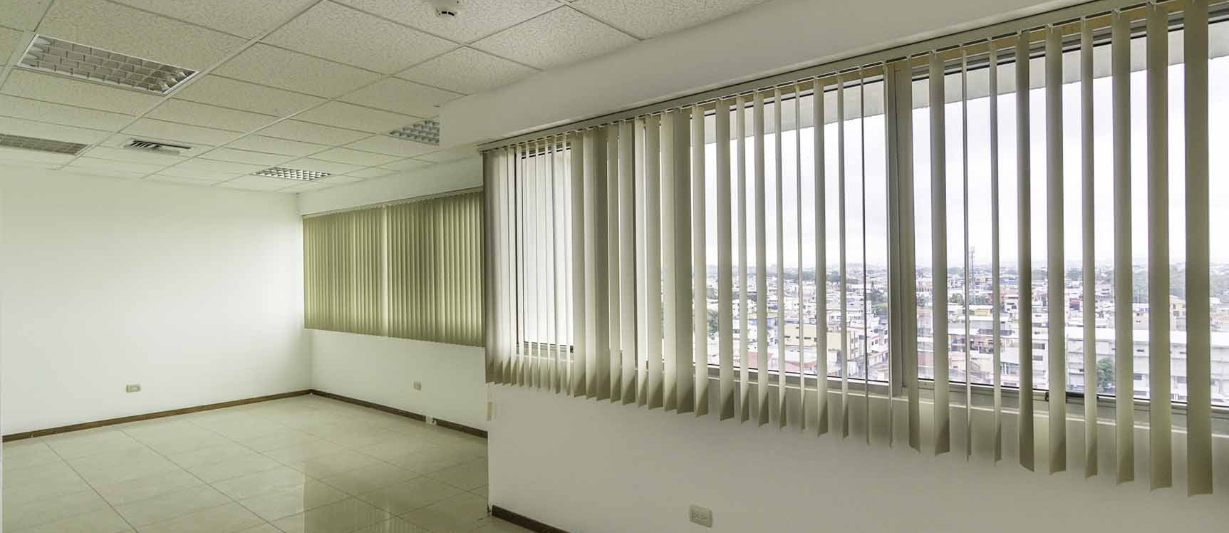 Oficina en alquiler Edificio Trade Building , Norte de Guayaquil GeoBienes - Oficina en alquiler Edificio Trade Building, Norte de Guayaquil - Plusvalia Guayaquil Casas de venta y alquiler Inmobiliaria Ecuador