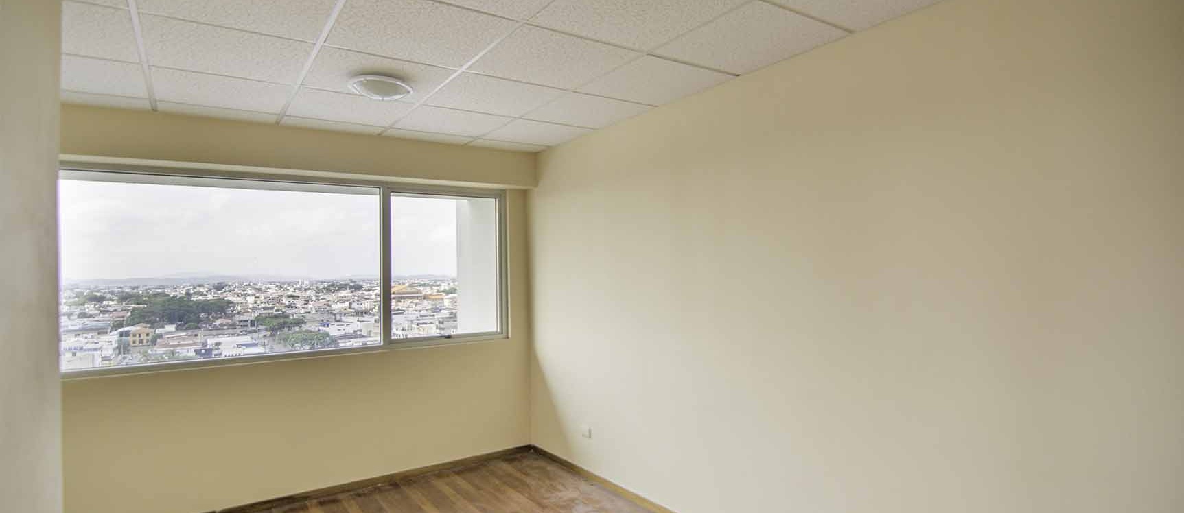 Oficina en alquiler en Edificio Trade Building sector Norte GeoBienes - Oficina en alquiler en Edificio Trade Building sector Norte - Plusvalia Guayaquil Casas de venta y alquiler Inmobiliaria Ecuador