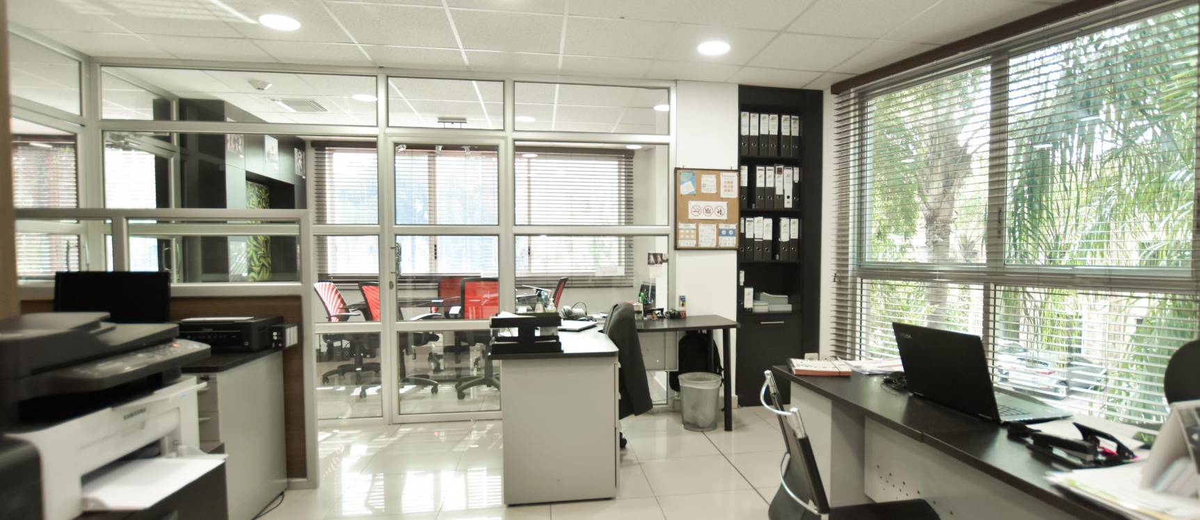 Oficina en alquiler en el Edificio SBC Office Center, Vía Samborondón GeoBienes - Oficina en alquiler en el Edificio SBC Office Center, Vía Samborondón - Plusvalia Guayaquil Casas de venta y alquiler Inmobiliaria Ecuador