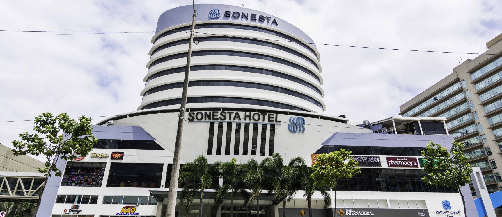 Oficina en alquiler en el Hotel Sonesta, Norte de Guayaquil GeoBienes - Oficina en alquiler en el Hotel Sonesta, Norte de Guayaquil - Plusvalia Guayaquil Casas de venta y alquiler Inmobiliaria Ecuador