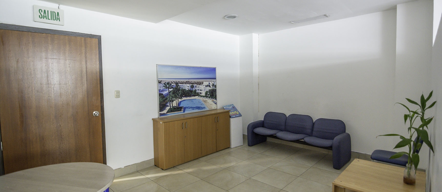 Oficina en alquiler en el Hotel Sonesta, Norte de Guayaquil GeoBienes - Oficina en alquiler en el Hotel Sonesta, Norte de Guayaquil - Plusvalia Guayaquil Casas de venta y alquiler Inmobiliaria Ecuador