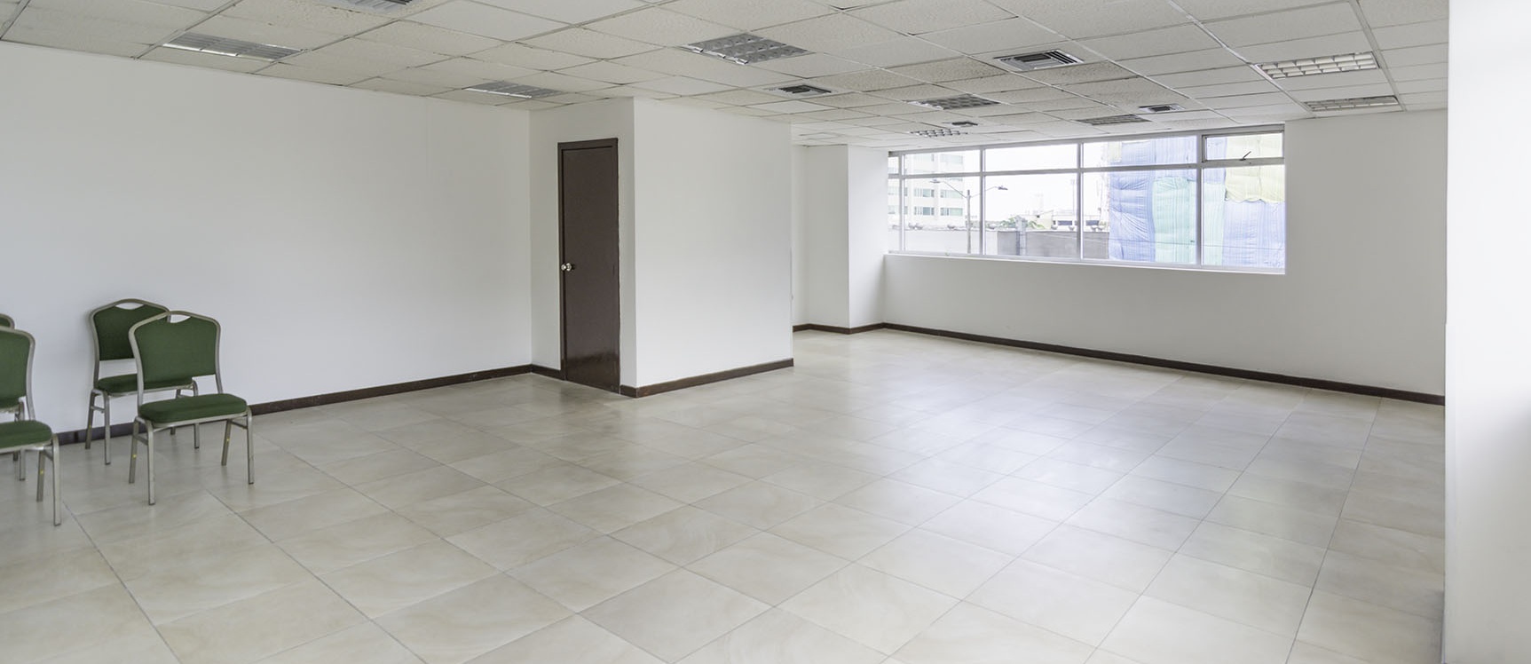 Oficina en alquiler en el Hotel Sonesta, Norte de Guayaquil GeoBienes - Oficina en alquiler en el Hotel Sonesta, Norte de Guayaquil - Plusvalia Guayaquil Casas de venta y alquiler Inmobiliaria Ecuador