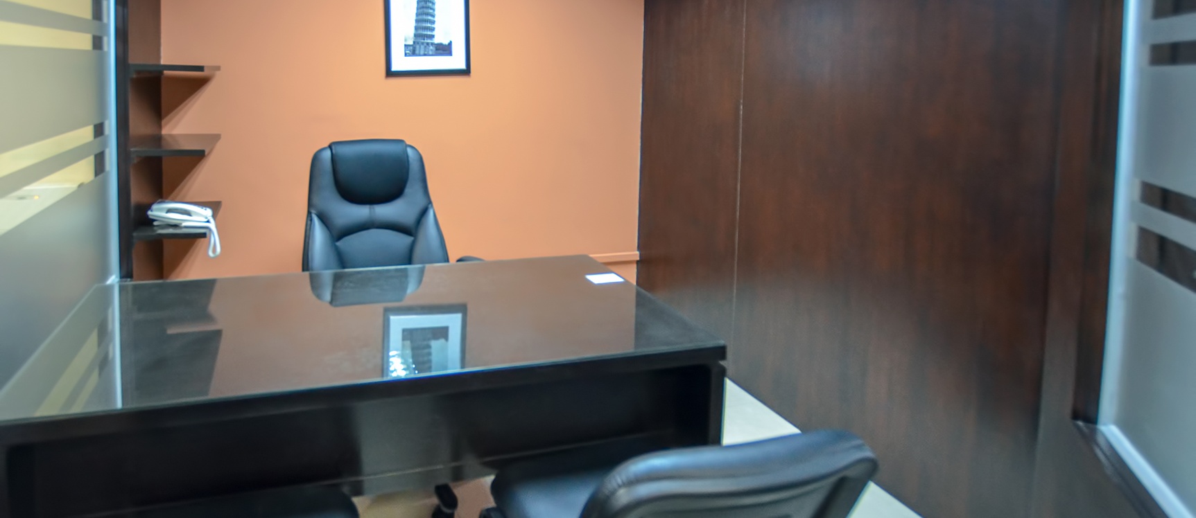 Oficina en alquiler en Parque Empresarial Colón sector norte de Guayaquil GeoBienes - Oficina en alquiler en Parque Empresarial Colón sector norte de Guayaquil - Plusvalia Guayaquil Casas de venta y alquiler Inmobiliaria Ecuador