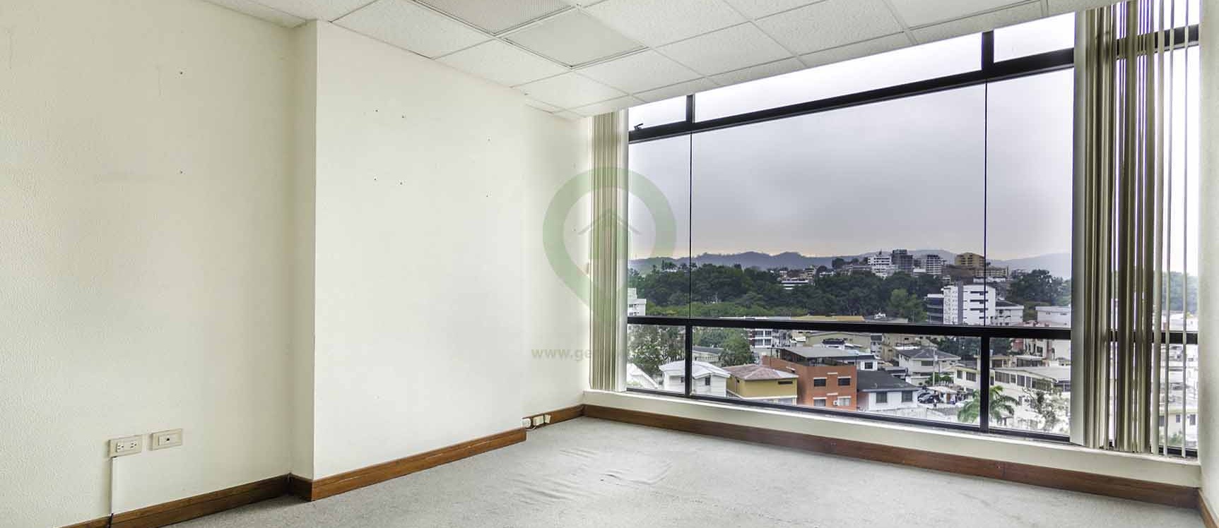 Oficina en alquiler en World Trade Center norte de Guayaquil GeoBienes - Oficina en alquiler en World Trade Center norte de Guayaquil - Plusvalia Guayaquil Casas de venta y alquiler Inmobiliaria Ecuador