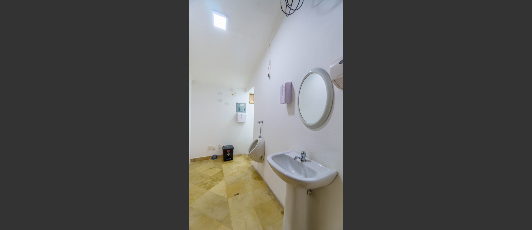 Oficina en alquiler planta alta ubicado en Urdesa, Norte de Guayaquil GeoBienes - Oficina en alquiler planta alta ubicado en Urdesa, Norte de Guayaquil - Plusvalia Guayaquil Casas de venta y alquiler Inmobiliaria Ecuador