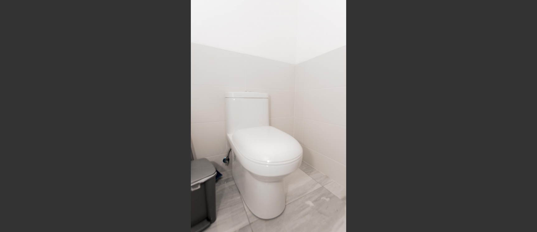 Oficina en alquiler ubicada en el Edificio Platinium II, Samborondón GeoBienes - Oficina en alquiler ubicada en el Edificio Platinum II, Samborondón - Plusvalia Guayaquil Casas de venta y alquiler Inmobiliaria Ecuador