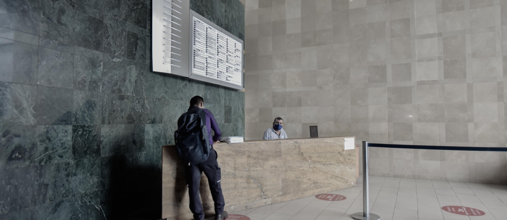 Oficina en alquiler ubicada en el Edificio World Trade Center GeoBienes - Oficina en alquiler ubicada en el Edificio World Trade Center - Plusvalia Guayaquil Casas de venta y alquiler Inmobiliaria Ecuador