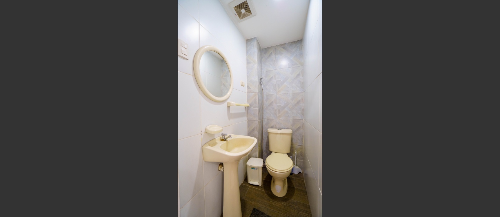 Oficina en alquiler ubicado en Condominio El Bucanero, Centro de Guayaquil GeoBienes - Oficina en venta, Av Las Américas, Edificio de Oficinas El Bucanero - Plusvalia Guayaquil Casas de venta y alquiler Inmobiliaria Ecuador