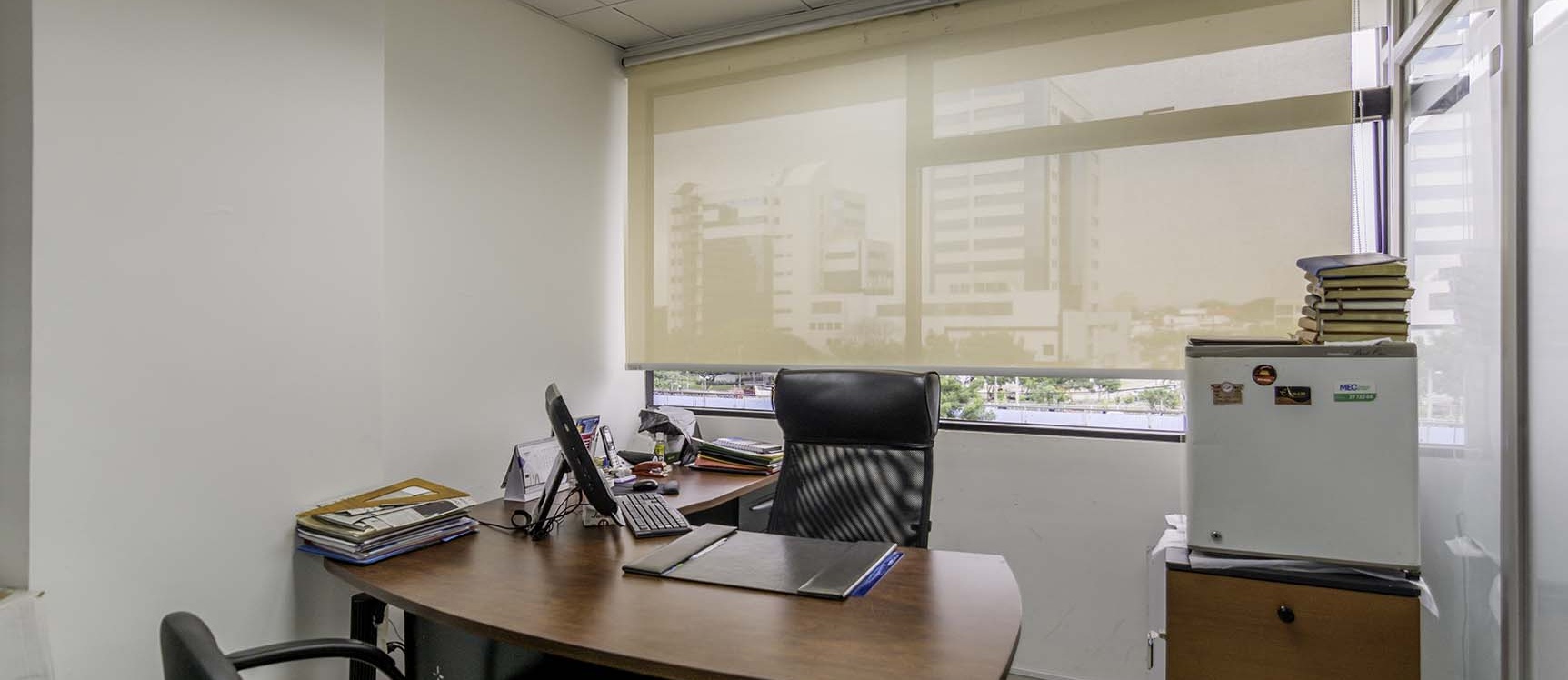 Oficina en venta Edificio Atlantis, Norte de Guayaquil GeoBienes - Oficina en venta en el Edificio Atlantis, Norte de Guayaquil - Plusvalia Guayaquil Casas de venta y alquiler Inmobiliaria Ecuador