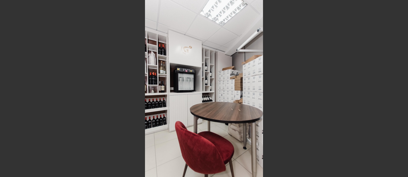 Oficina en venta Edificio Emporium, Pto. Santa Ana, centro de Guayaquil GeoBienes - Oficina en venta Edificio Emporium, Pto. Santa Ana, centro de Guayaquil - Plusvalia Guayaquil Casas de venta y alquiler Inmobiliaria Ecuador