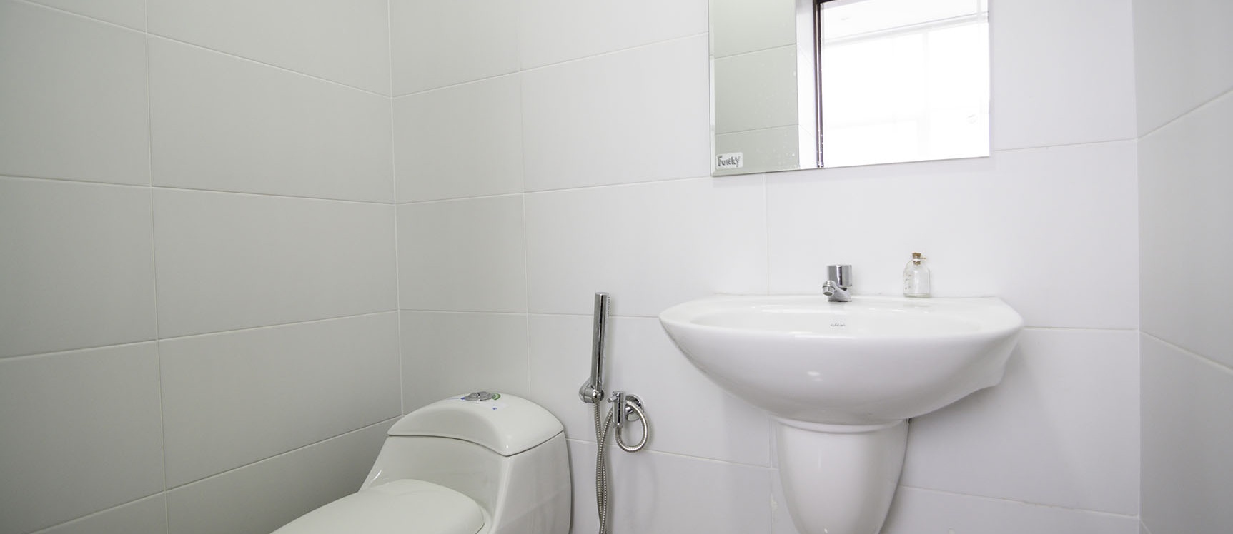 Oficina en venta Edificio Olivos Tower, Ceibos, Norte de Guayaquil GeoBienes - Oficina en venta Edificio Olivos Tower, Ceibos, Norte de Guayaquil - Plusvalia Guayaquil Casas de venta y alquiler Inmobiliaria Ecuador
