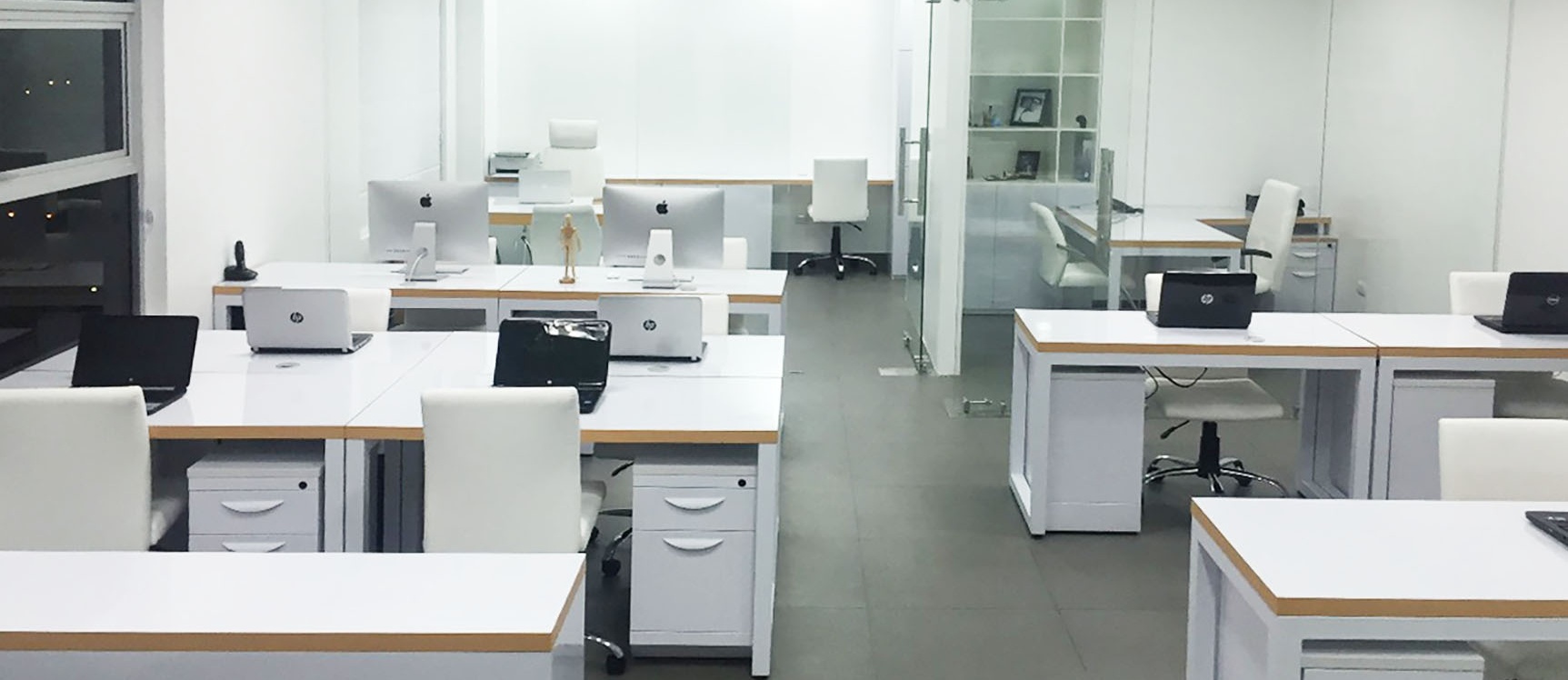 Oficina en venta Edificio Olivos Tower, Ceibos, Norte de Guayaquil GeoBienes - Oficina en venta Edificio Olivos Tower, Ceibos, Norte de Guayaquil - Plusvalia Guayaquil Casas de venta y alquiler Inmobiliaria Ecuador