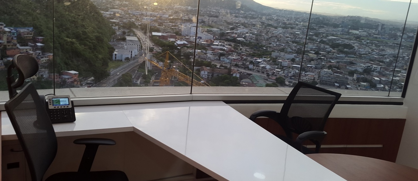 Oficina en venta, THE POINT GeoBienes - Oficina en venta Edificio The Point Guayaquil - Plusvalia Guayaquil Casas de venta y alquiler Inmobiliaria Ecuador