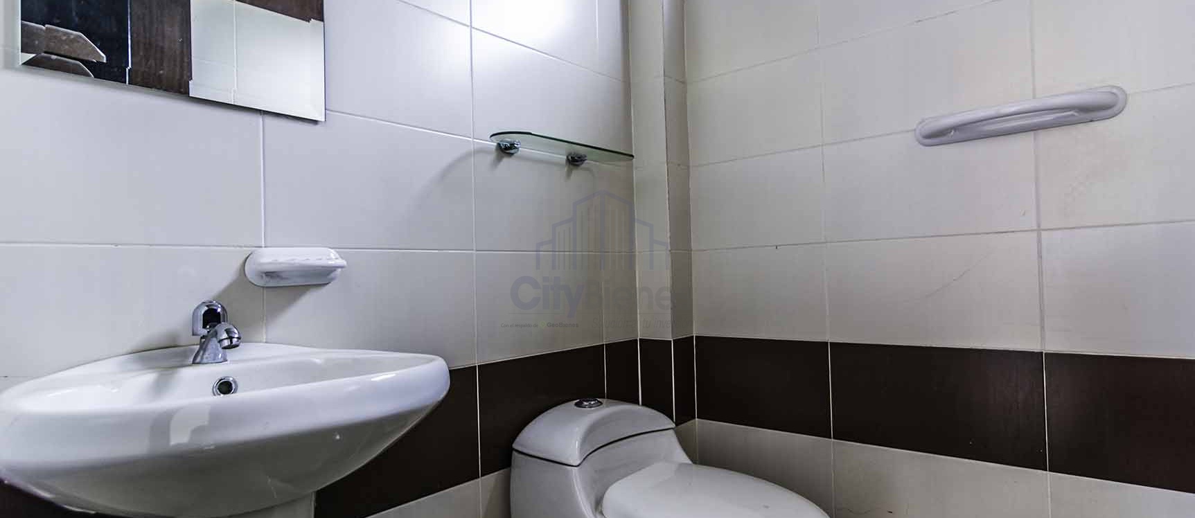 Oficina en venta en Edificio Diana Quintana vía a Samborondón GeoBienes - Oficina en venta en Edificio Diana Quintana vía a Samborondón - Plusvalia Guayaquil Casas de venta y alquiler Inmobiliaria Ecuador