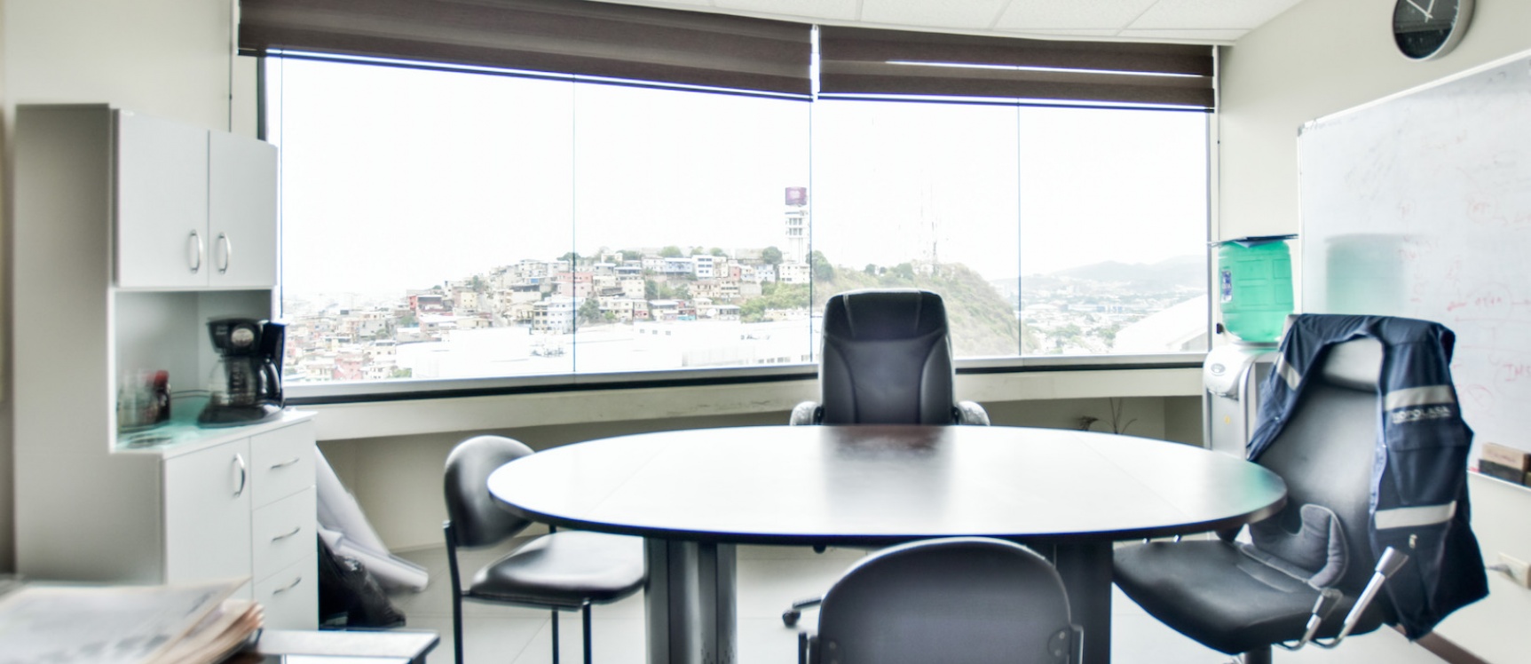 Venta de oficina en edificio The Point GeoBienes - Oficina en Venta en Edificio The Point , Puerto Santa Ana, Guayaquil, Ecuador - Plusvalia Guayaquil Casas de venta y alquiler Inmobiliaria Ecuador