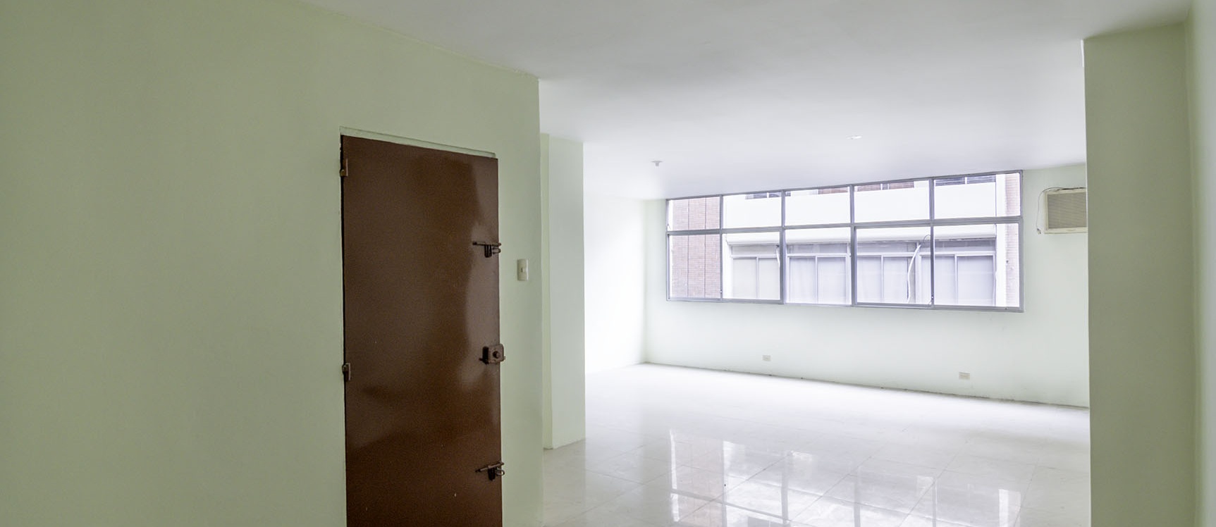 GeoBienes - Oficina en venta en el Edificio Camsol, Centro de Guayaquil - Plusvalia Guayaquil Casas de venta y alquiler Inmobiliaria Ecuador