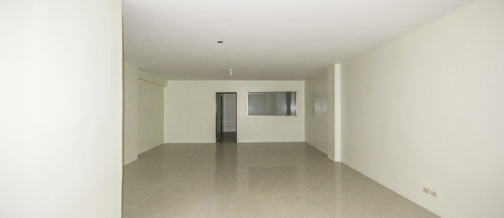 Oficina en venta en el Edificio Camsol, Centro de Guayaquil GeoBienes - Oficina en venta en el Edificio Camsol, Centro de Guayaquil - Plusvalia Guayaquil Casas de venta y alquiler Inmobiliaria Ecuador
