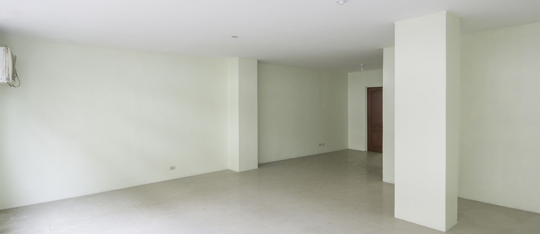 Oficina en venta en el Edificio Camsol, Centro de Guayaquil GeoBienes - Oficina en venta en el Edificio Camsol, Centro de Guayaquil - Plusvalia Guayaquil Casas de venta y alquiler Inmobiliaria Ecuador