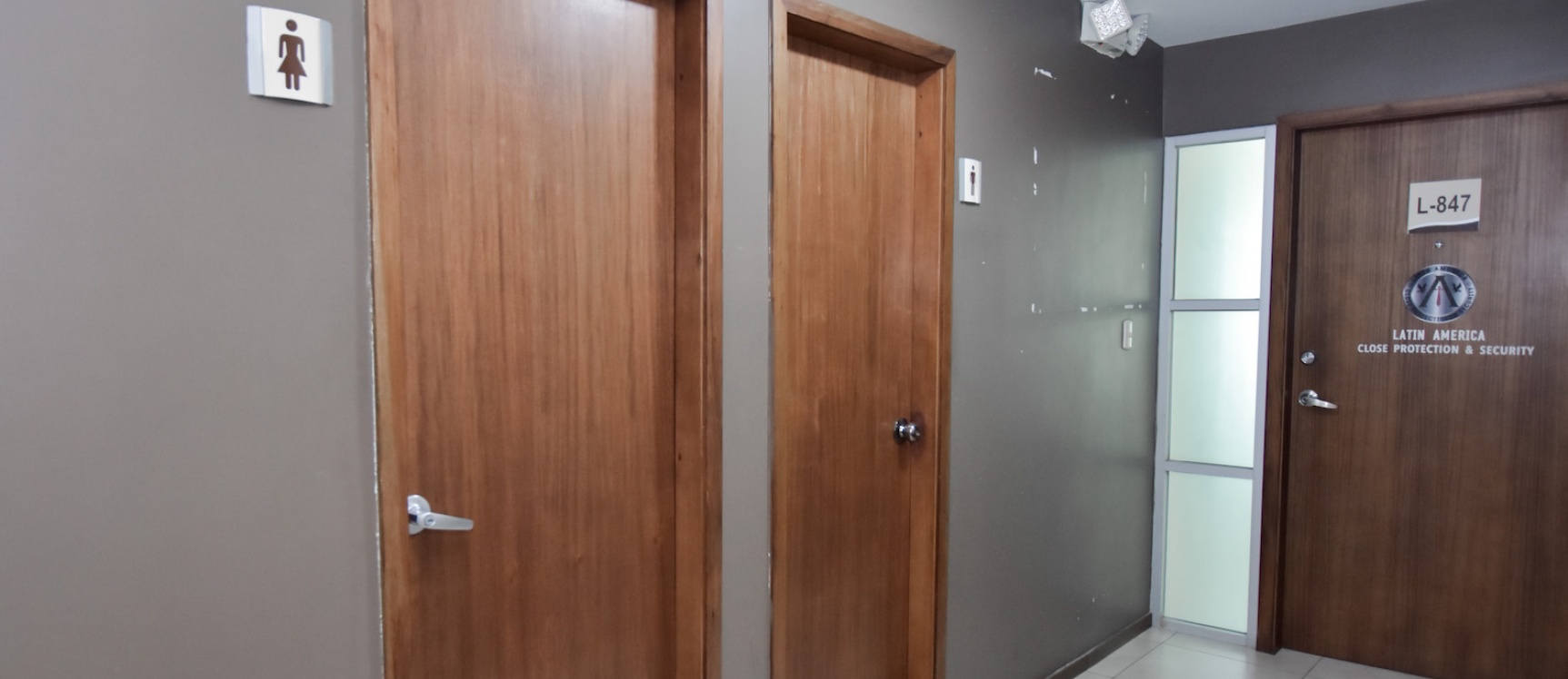 Oficina en venta en el Edificio Trade Building, Norte de Guayaquil GeoBienes - Oficina en venta en el Edificio Trade Building, Norte de Guayaquil - Plusvalia Guayaquil Casas de venta y alquiler Inmobiliaria Ecuador