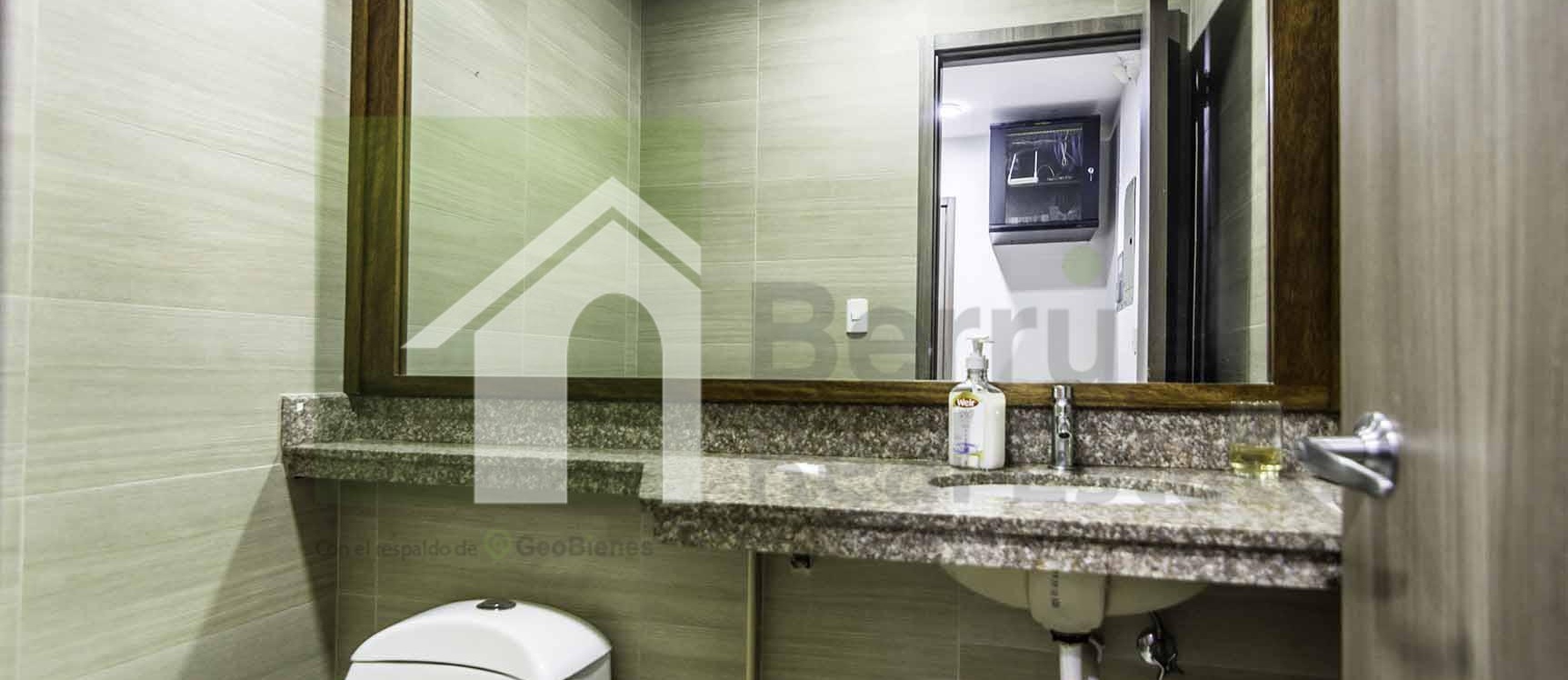 Oficina en venta en Sky Building norte de Guayaquil GeoBienes - Oficina en venta en Sky Building norte de Guayaquil - Plusvalia Guayaquil Casas de venta y alquiler Inmobiliaria Ecuador