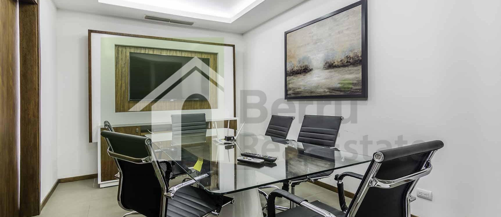 Oficina en venta en Sky Building norte de Guayaquil GeoBienes - Oficina en venta en Sky Building norte de Guayaquil - Plusvalia Guayaquil Casas de venta y alquiler Inmobiliaria Ecuador