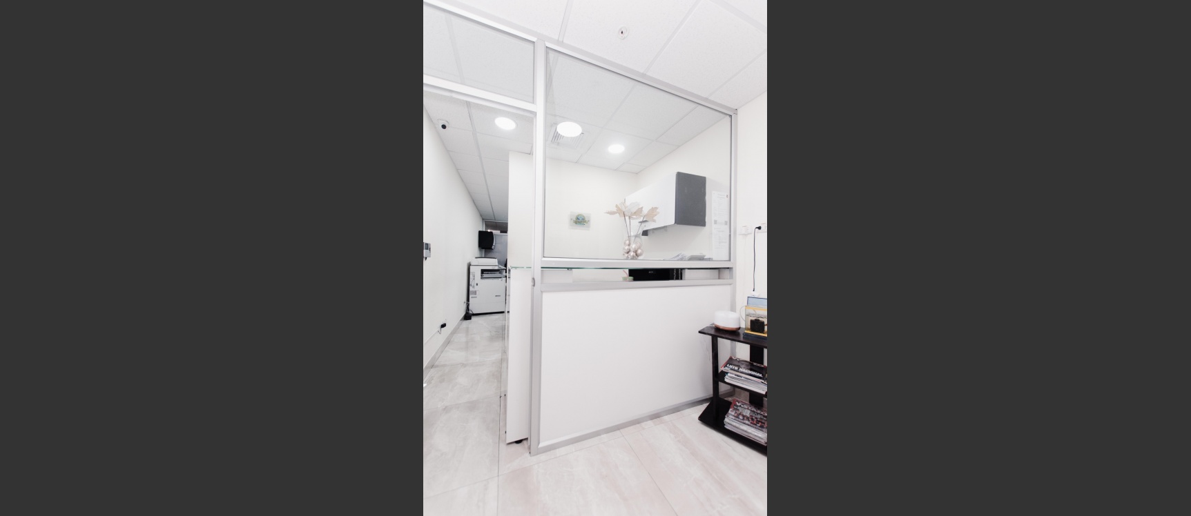 GeoBienes - Oficina en venta, Sky Building, junto al aeropuerto - Plusvalia Guayaquil Casas de venta y alquiler Inmobiliaria Ecuador