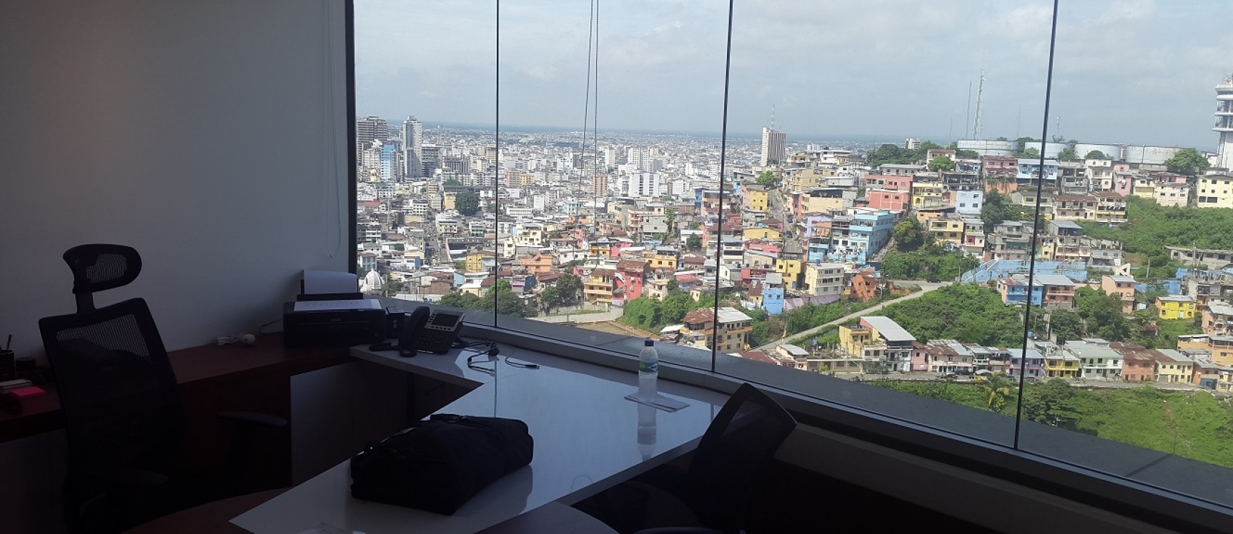 GeoBienes - Oficina en venta The Point Ciudad Del Rio - Plusvalia Guayaquil Casas de venta y alquiler Inmobiliaria Ecuador