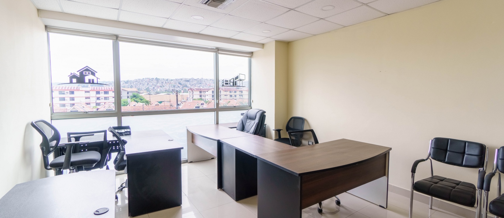 GeoBienes - Oficina en venta ubicada en Edificio City Office, Norte de Guayaquil - Plusvalia Guayaquil Casas de venta y alquiler Inmobiliaria Ecuador