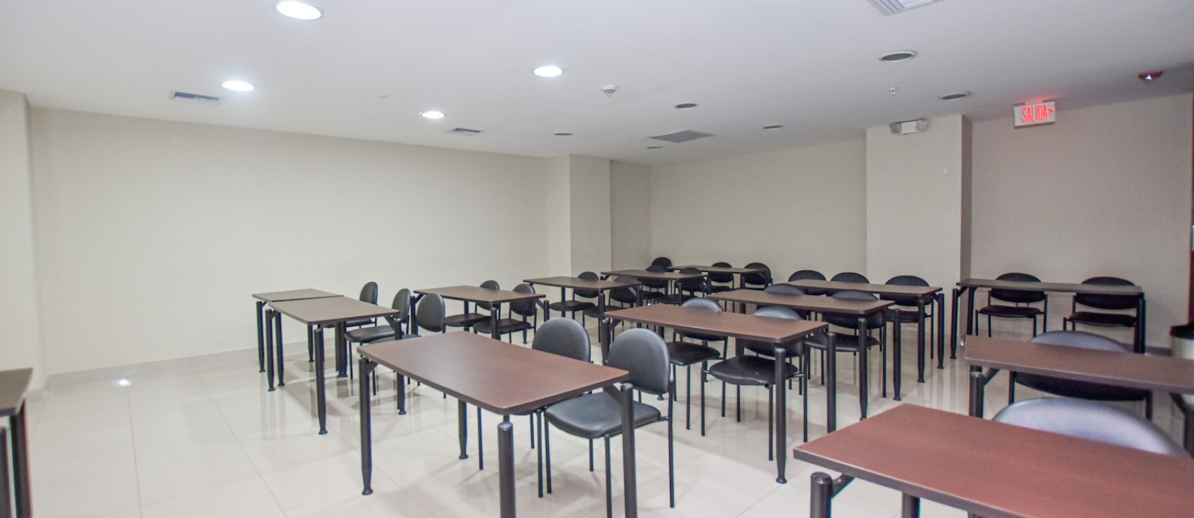 Oficina en venta ubicada en el Edificio City Office, Norte de Guayaquil GeoBienes - Oficina en venta ubicada en el Edificio City Office, Norte de Guayaquil - Plusvalia Guayaquil Casas de venta y alquiler Inmobiliaria Ecuador