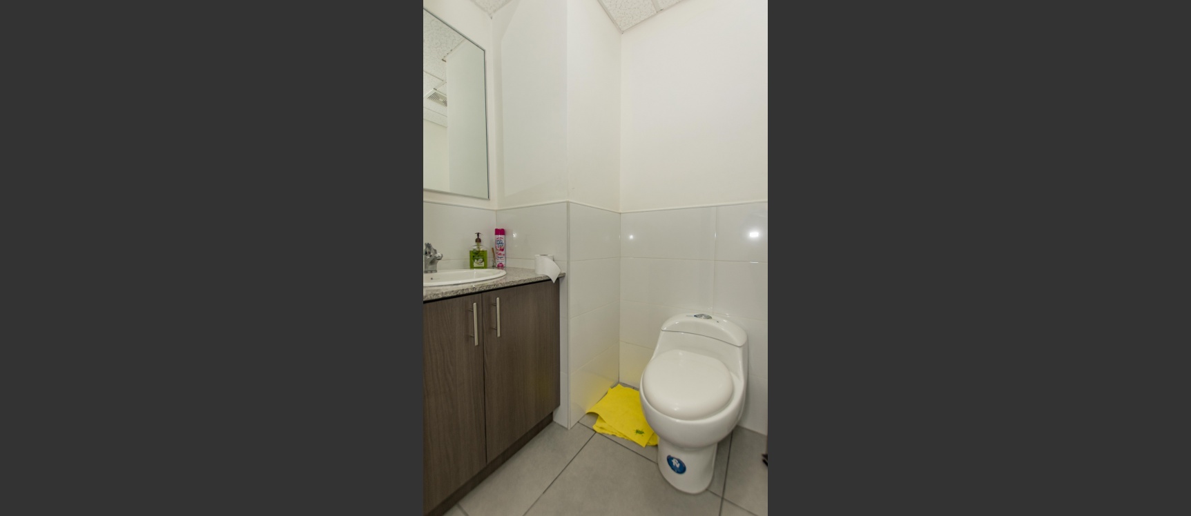 Oficina en venta ubicada en el Edificio The Point, Puerto Santa Ana GeoBienes - Oficina en venta ubicada en el Edificio The Point, Puerto Santa Ana - Plusvalia Guayaquil Casas de venta y alquiler Inmobiliaria Ecuador