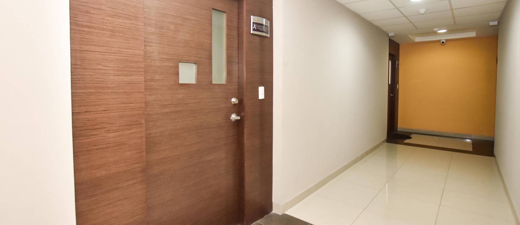 Oficina en venta ubicada en River Plaza GeoBienes - Oficina en venta ubicada en River Plaza - Plusvalia Guayaquil Casas de venta y alquiler Inmobiliaria Ecuador