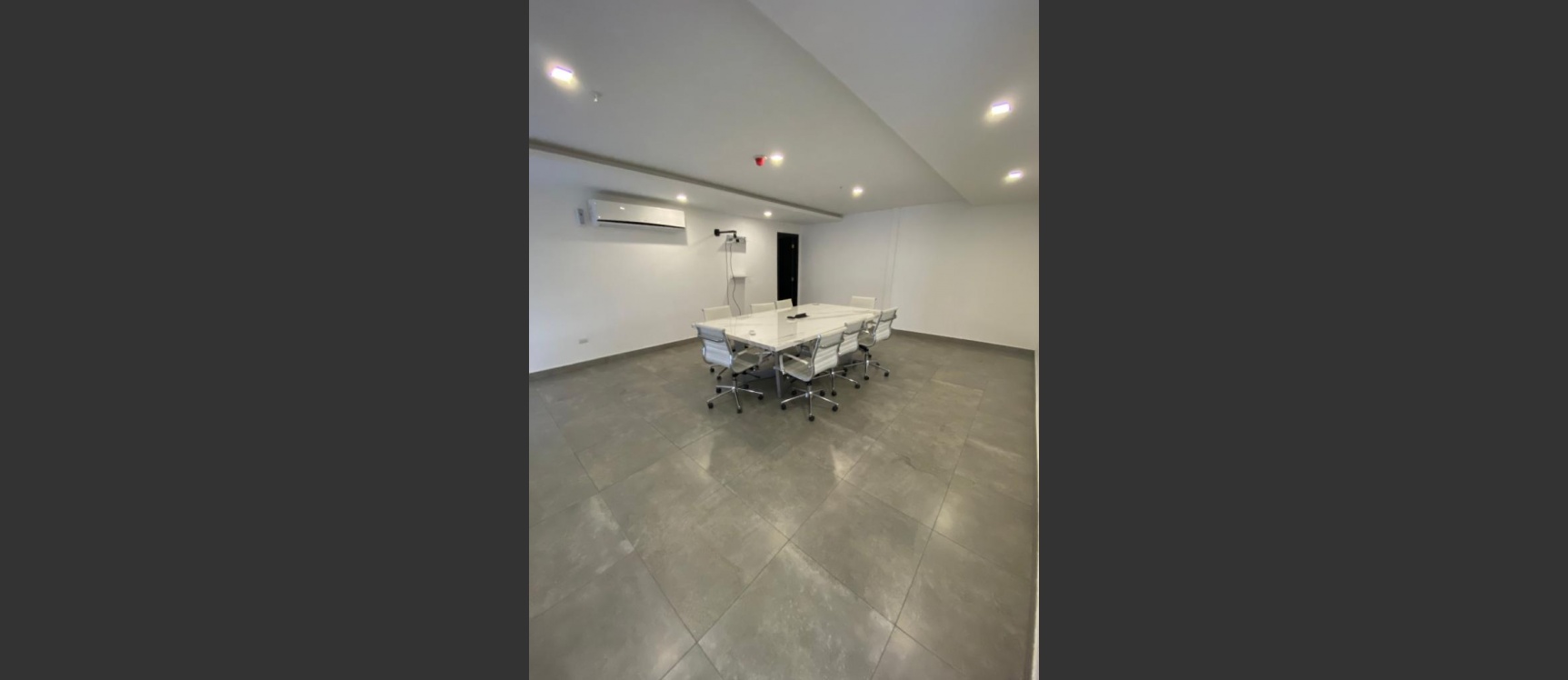 GeoBienes - Oficina en venta ubicado en el Edificio Blue Office Center - Plusvalia Guayaquil Casas de venta y alquiler Inmobiliaria Ecuador