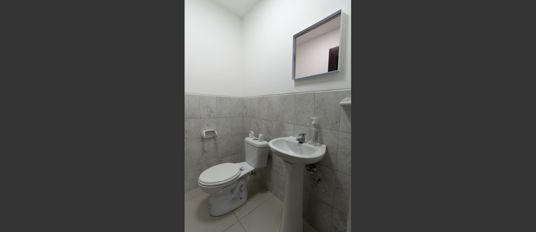 GeoBienes - Oficina o consultorio en alquiler ubicado en Edificio CIVE, Villa Club, La Aurora - Plusvalia Guayaquil Casas de venta y alquiler Inmobiliaria Ecuador