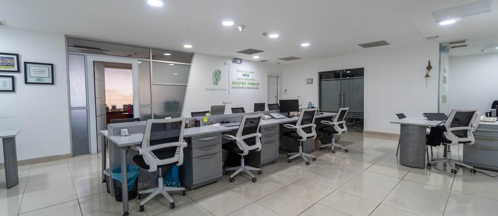 Oficinas en ventas en Edificio Torre Atlas. Norte de Guayaquil GeoBienes - Oficinas en ventas en Edificio Torre Atlas. Norte de Guayaquil - Plusvalia Guayaquil Casas de venta y alquiler Inmobiliaria Ecuador
