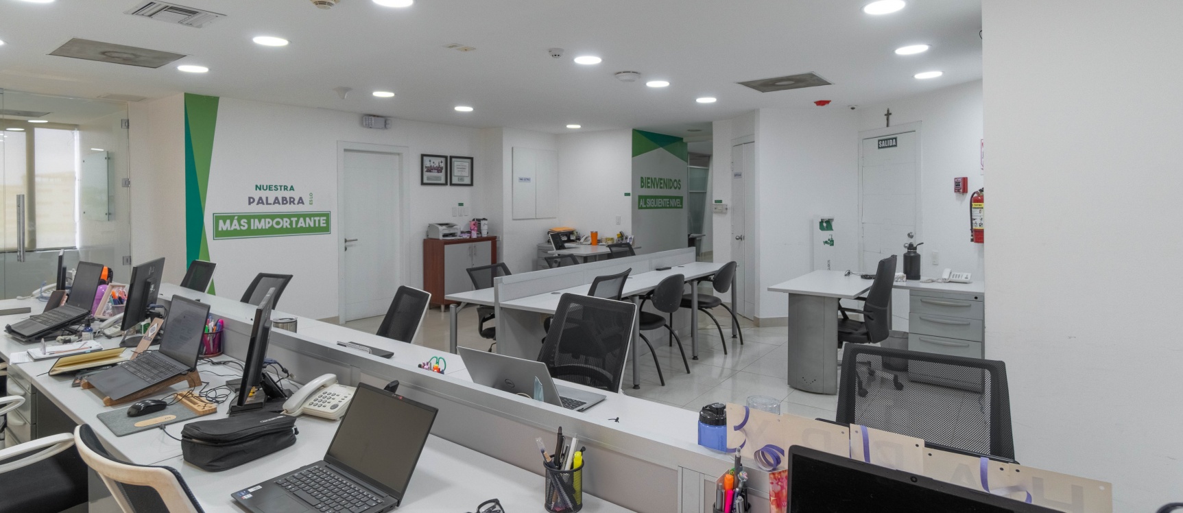Oficinas en ventas en Edificio Torre Atlas. Norte de Guayaquil GeoBienes - Oficinas en ventas en Edificio Torre Atlas. Norte de Guayaquil - Plusvalia Guayaquil Casas de venta y alquiler Inmobiliaria Ecuador