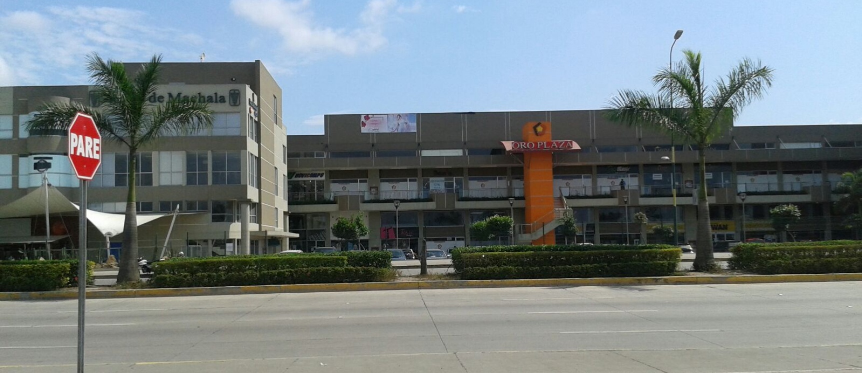 Oro Plaza, Alquilo Magnifico local comercial GeoBienes - Oro Plaza, Alquilo Magnifico local comercial en Machala - Plusvalia Guayaquil Casas de venta y alquiler Inmobiliaria Ecuador