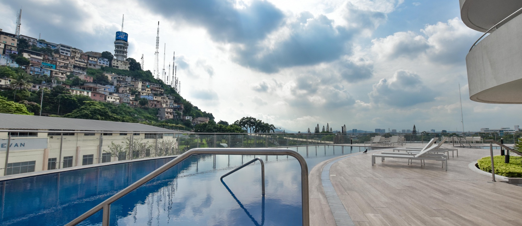 Penthouse de estreno en Venta ubicado en Santana Lofts GeoBienes - Penthouse de estreno en Venta ubicado en Santana Lofts - Plusvalia Guayaquil Casas de venta y alquiler Inmobiliaria Ecuador