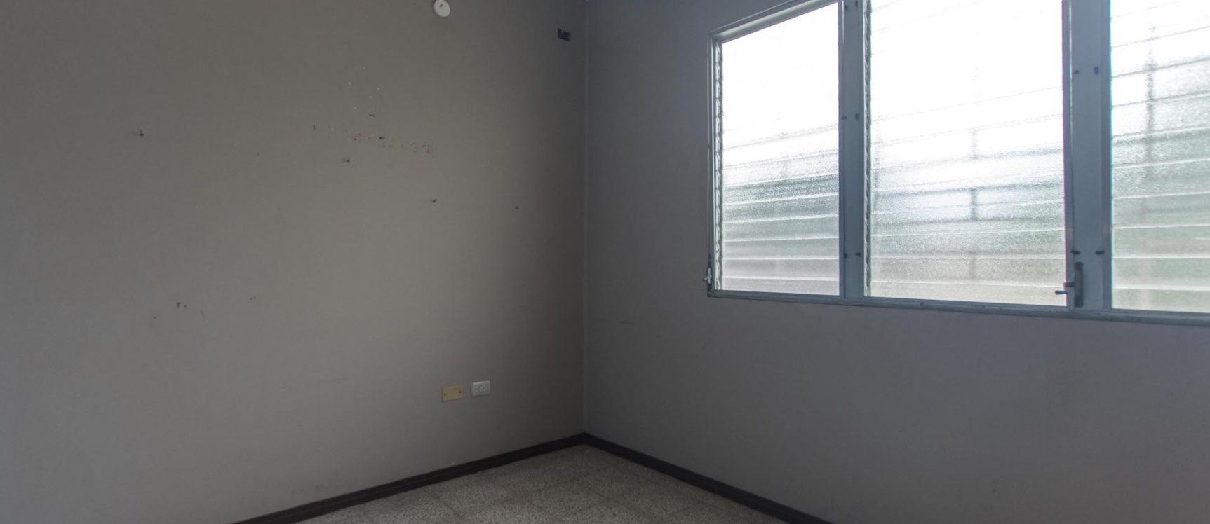 Propiedad comercial, oficinas, consultorios, Urdesa Central, calle Circunvalacion sur y costanera GeoBienes - Propiedad comercial, oficinas, consultorios, Urdesa Central, calle Circunvalacion sur y costanera - Plusvalia Guayaquil Casas de venta y alquiler Inmobiliaria Ecuador