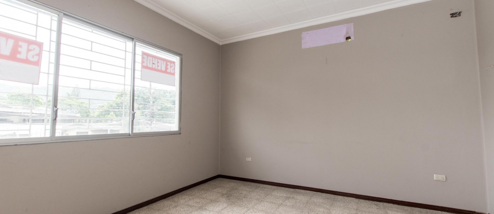 Propiedad comercial, oficinas, consultorios, Urdesa Central, calle Circunvalacion sur y costanera GeoBienes - Propiedad comercial, oficinas, consultorios, Urdesa Central, calle Circunvalacion sur y costanera - Plusvalia Guayaquil Casas de venta y alquiler Inmobiliaria Ecuador