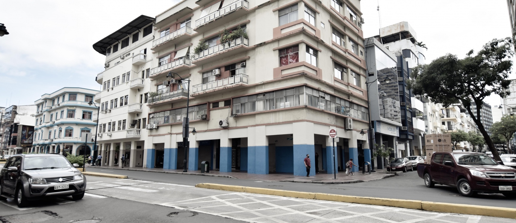 GeoBienes - Suite / oficina en alquiler ubicado en el Centro de Guayaquil - Plusvalia Guayaquil Casas de venta y alquiler Inmobiliaria Ecuador