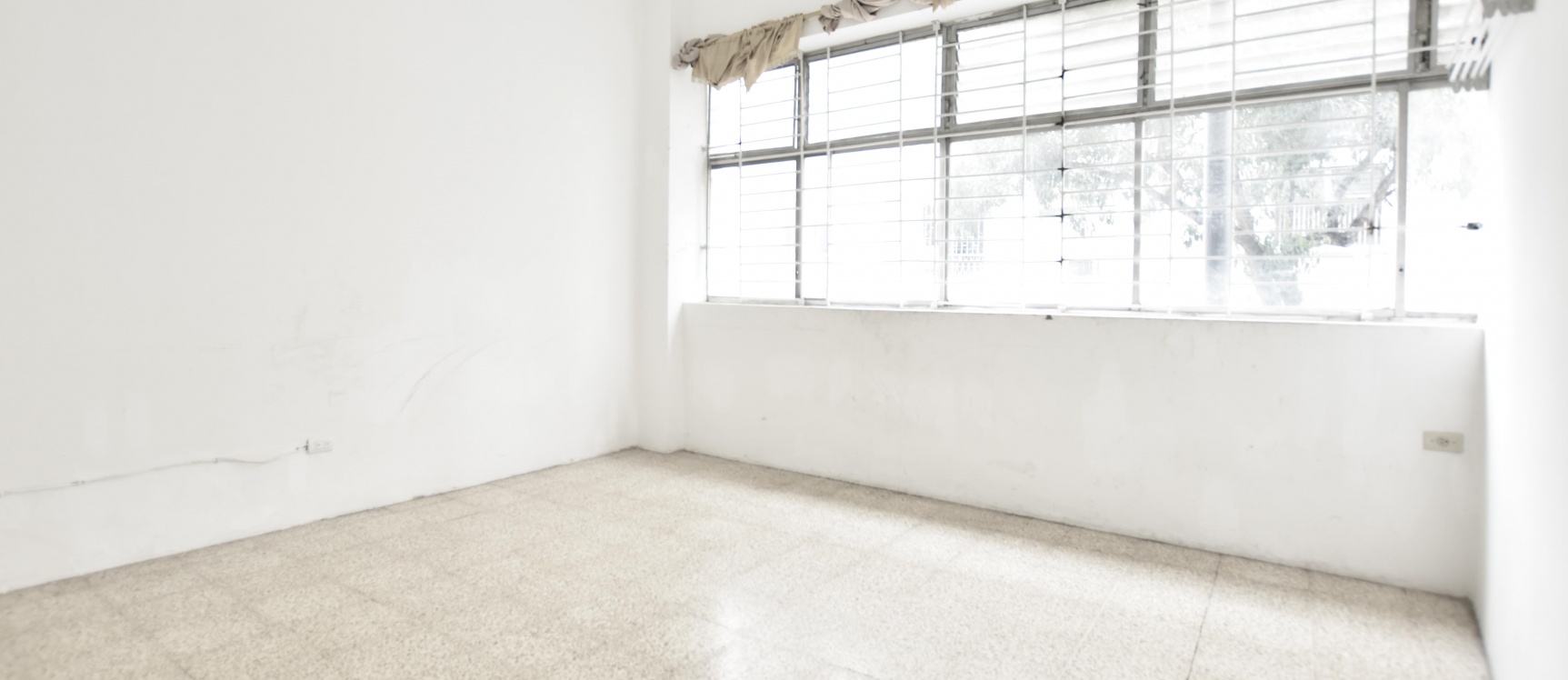 Suit alquiler ubicado en el Centro de Guayaquil GeoBienes - Suite / oficina en alquiler ubicado en el Centro de Guayaquil - Plusvalia Guayaquil Casas de venta y alquiler Inmobiliaria Ecuador