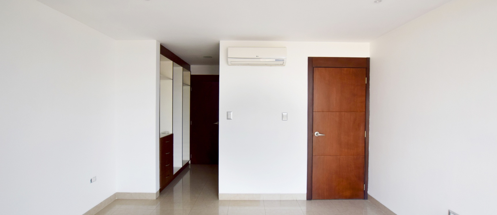 Suit en alquiler ubicada en Ciudad Colón, Norte de Guayaquil GeoBienes - Suite en alquiler ubicada en Ciudad Colón, Norte de Guayaquil - Plusvalia Guayaquil Casas de venta y alquiler Inmobiliaria Ecuador