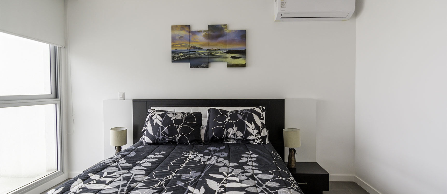 Suit en alquiler ubicada en el Edificio Spacio Puerto Santa Ana GeoBienes - Suite en alquiler ubicada en el Edificio Spazio Puerto Santa Ana - Plusvalia Guayaquil Casas de venta y alquiler Inmobiliaria Ecuador