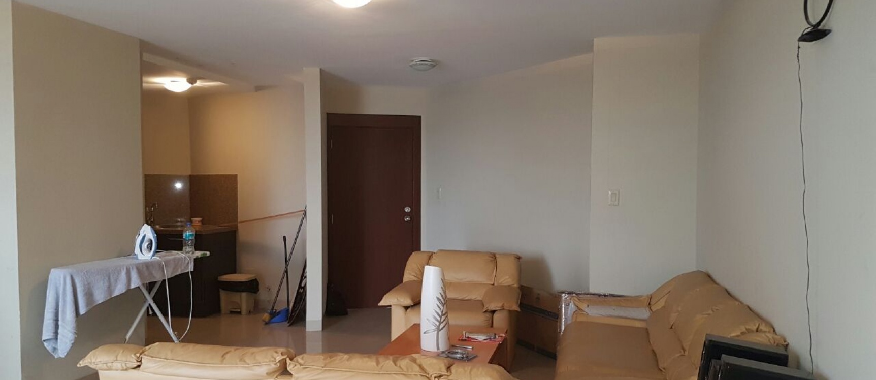 Suit en venta ubicado en ciudad colon, Guayaquil GeoBienes - Suit en venta ubicado en Ciudad Colón, Guayaquil - Plusvalia Guayaquil Casas de venta y alquiler Inmobiliaria Ecuador