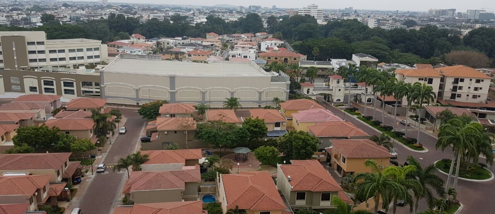 Suit en venta ubicado en ciudad colon, Guayaquil GeoBienes - Suit en venta ubicado en Ciudad Colón, Guayaquil - Plusvalia Guayaquil Casas de venta y alquiler Inmobiliaria Ecuador